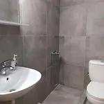 Vavatzanos Apartment *